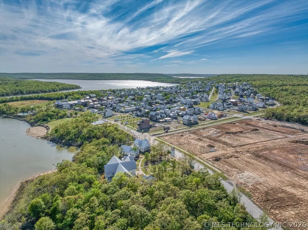 37 Firefly Lane Carlton Landing, OK 74432