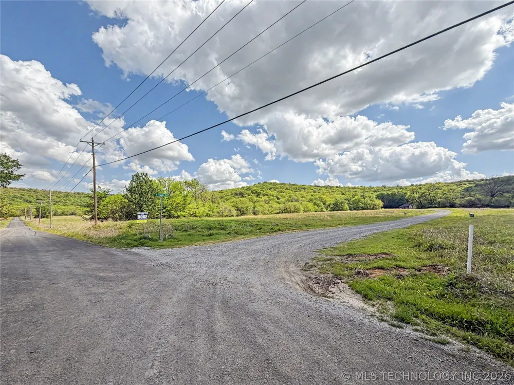 421 S Thunder Road Fort Gibson, OK 74434