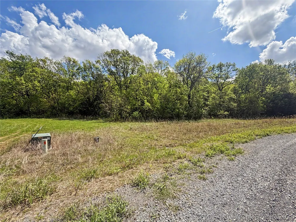 421 S Thunder Road Fort Gibson, OK 74434