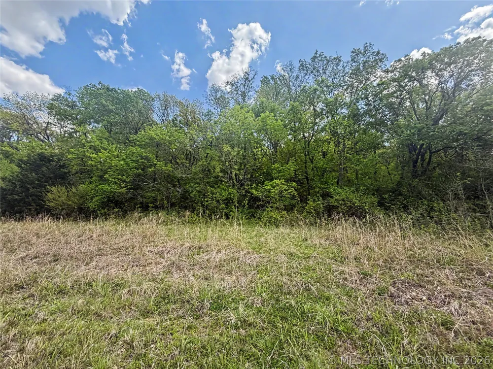421 S Thunder Road Fort Gibson, OK 74434