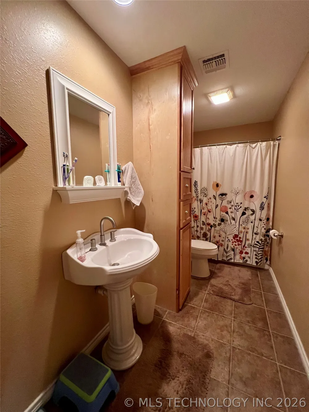 5377 McDuffee Road Kingston, OK 73439