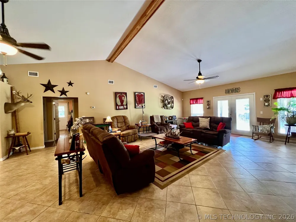 5377 McDuffee Road Kingston, OK 73439