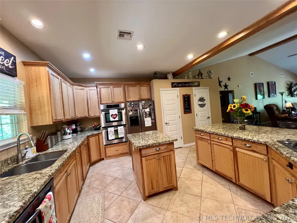5377 McDuffee Road Kingston, OK 73439