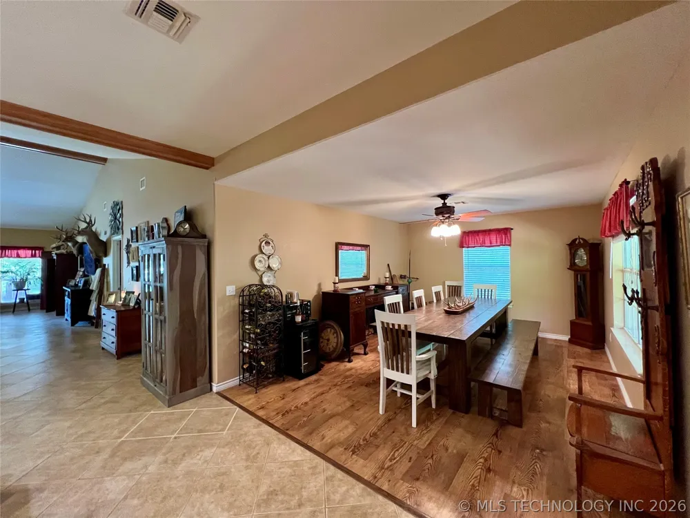 5377 McDuffee Road Kingston, OK 73439