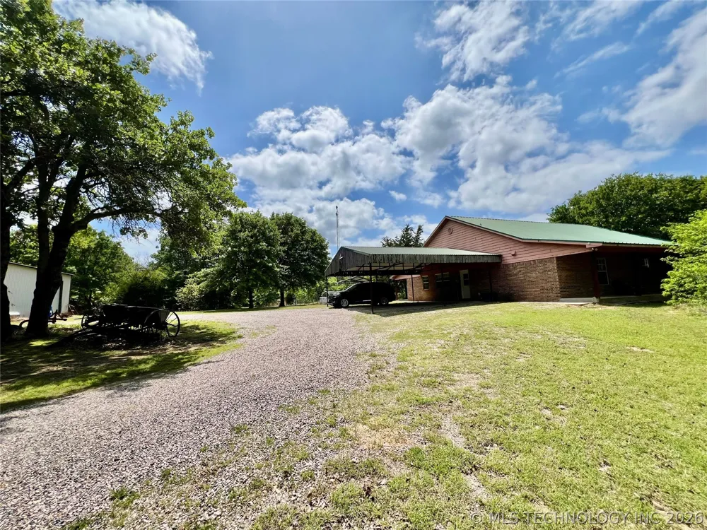 5377 McDuffee Road Kingston, OK 73439
