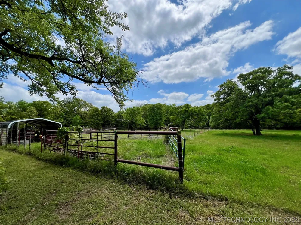 5377 McDuffee Road Kingston, OK 73439