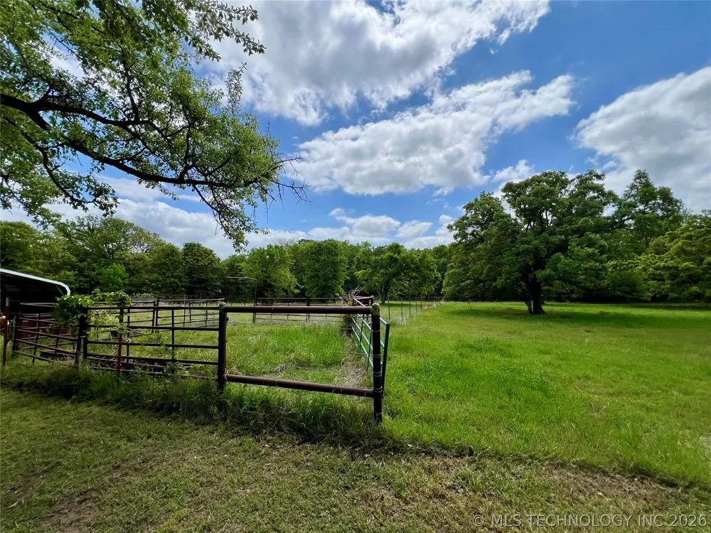 5377 McDuffee Road Kingston, OK 73439