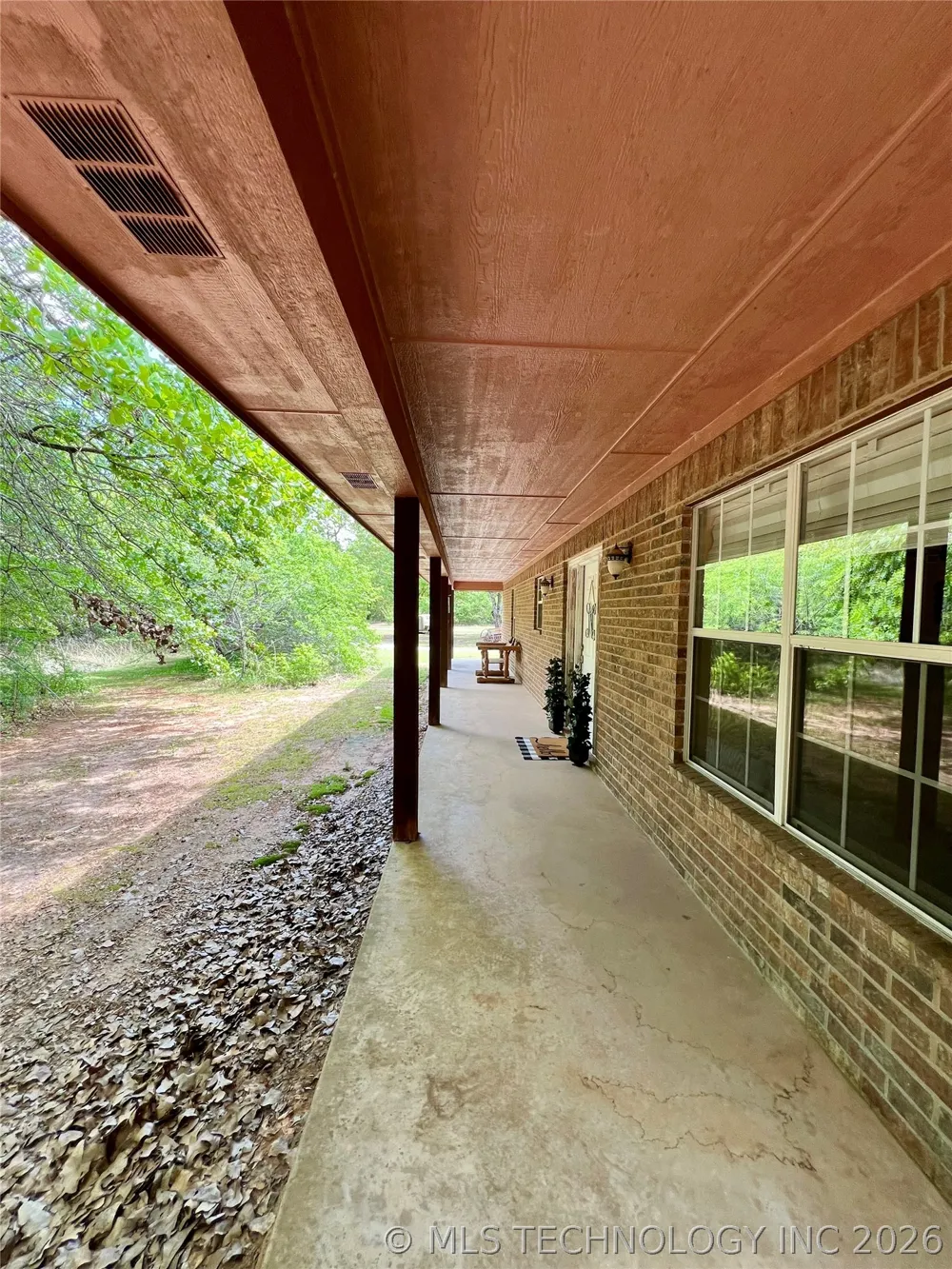 5377 McDuffee Road Kingston, OK 73439