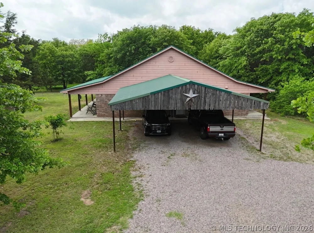 5377 McDuffee Road Kingston, OK 73439
