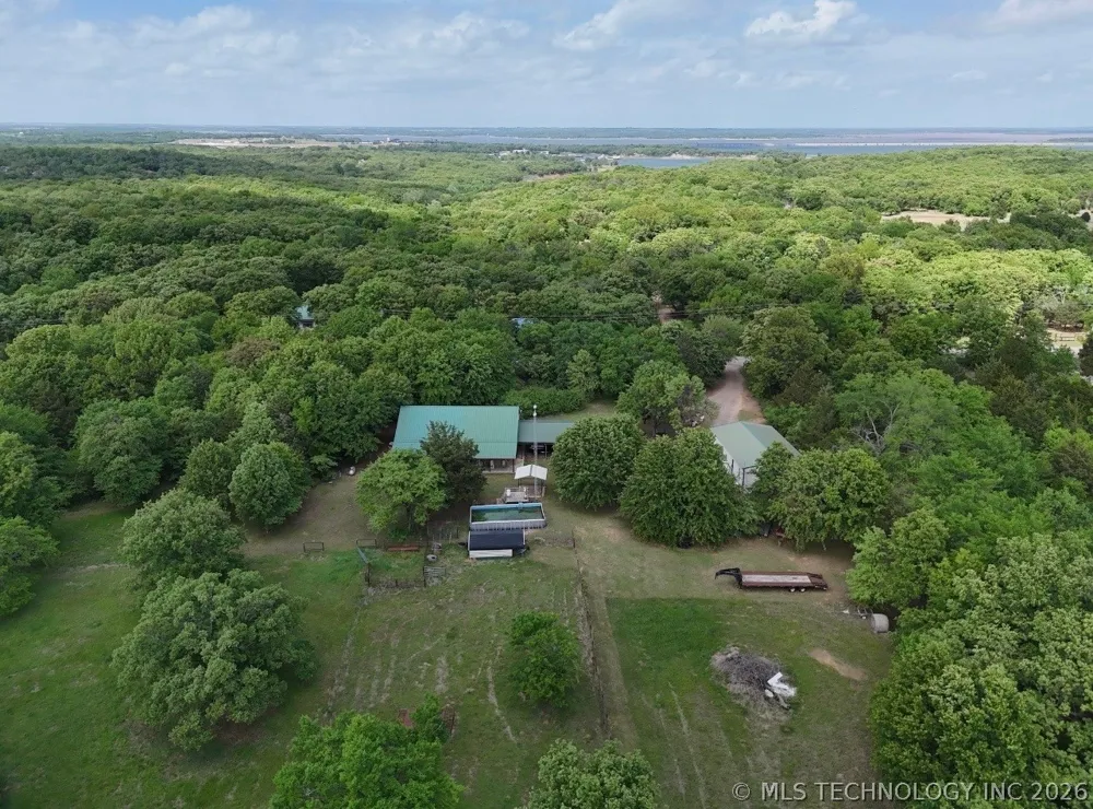 5377 McDuffee Road Kingston, OK 73439