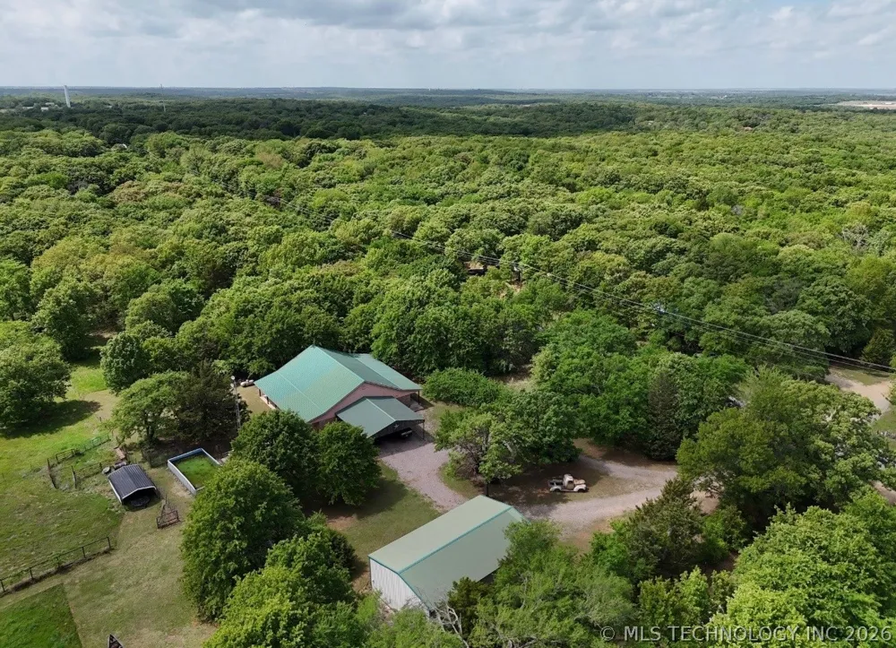 5377 McDuffee Road Kingston, OK 73439