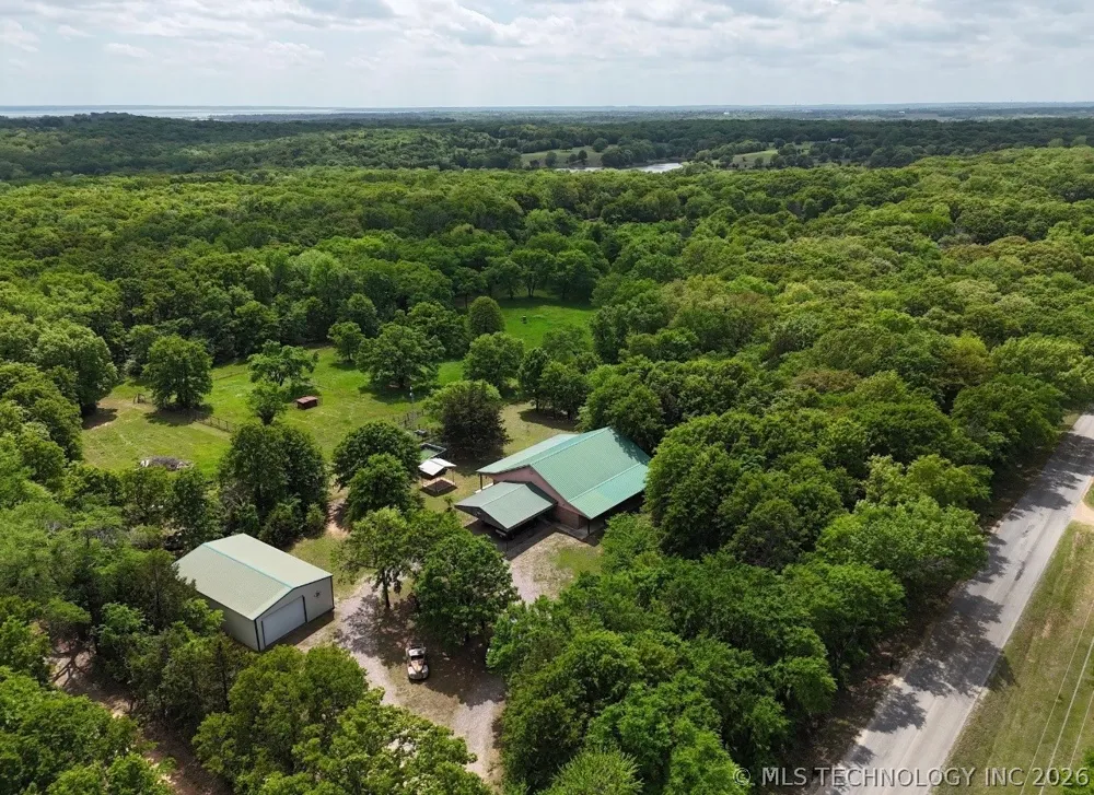 5377 McDuffee Road Kingston, OK 73439