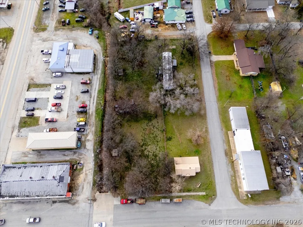 1 W Ross Street Locust Grove, OK 74352