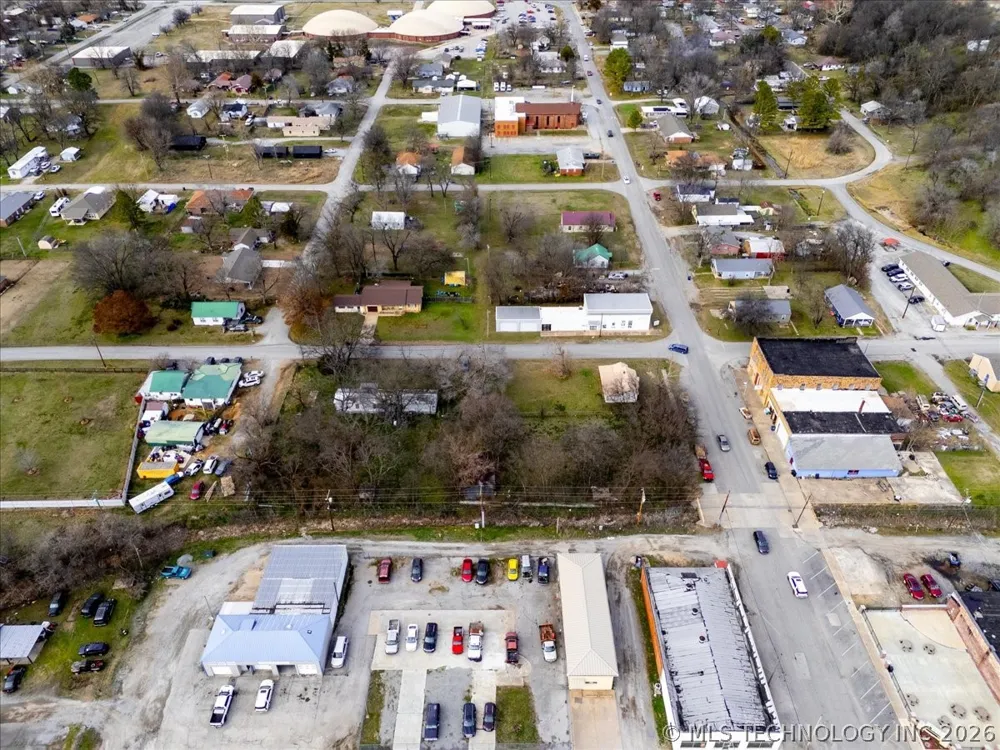 1 W Ross Street Locust Grove, OK 74352