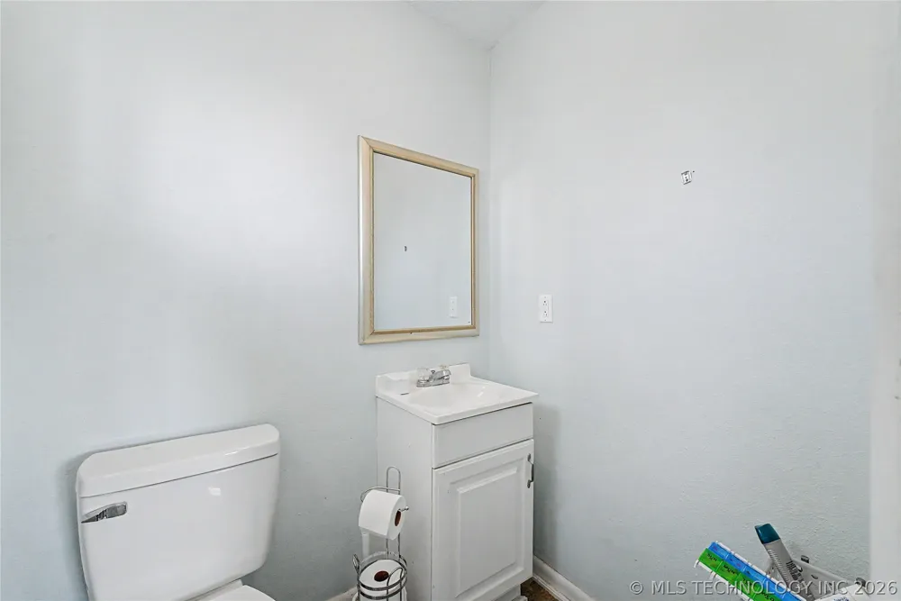 520 Meadowlark Lane Commerce, OK 74339