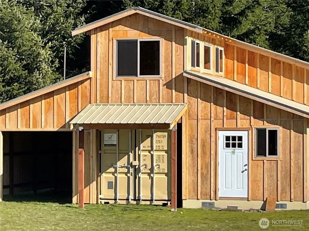 216 Eagle Peak Drive Packwood, WA 98361