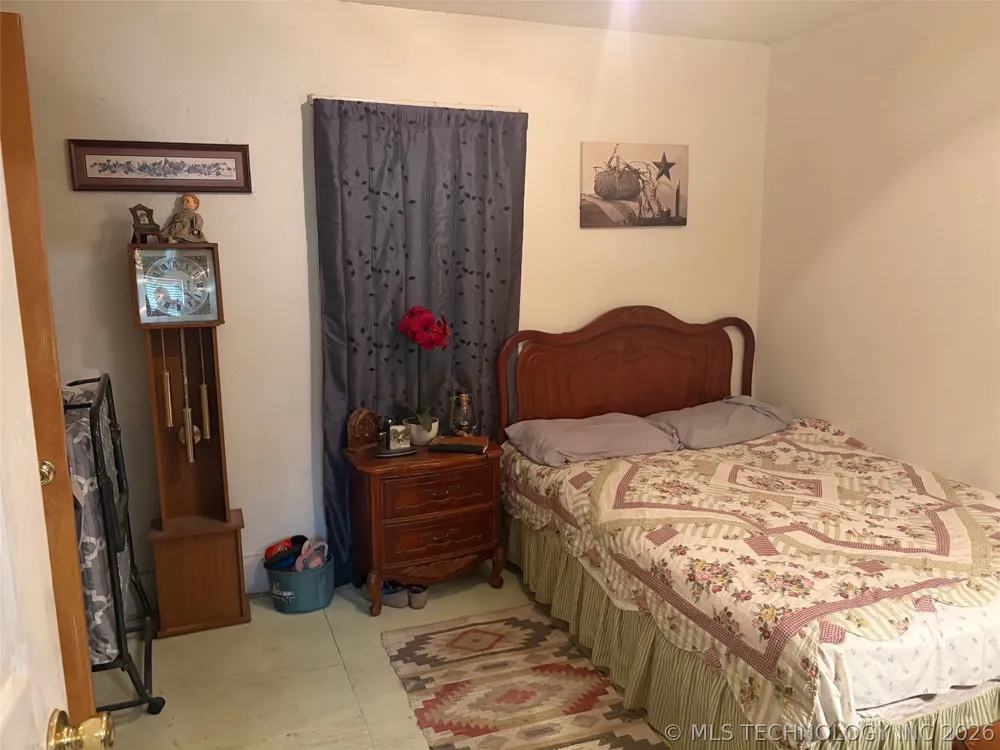 416 W Ash Street Maud, OK 74854