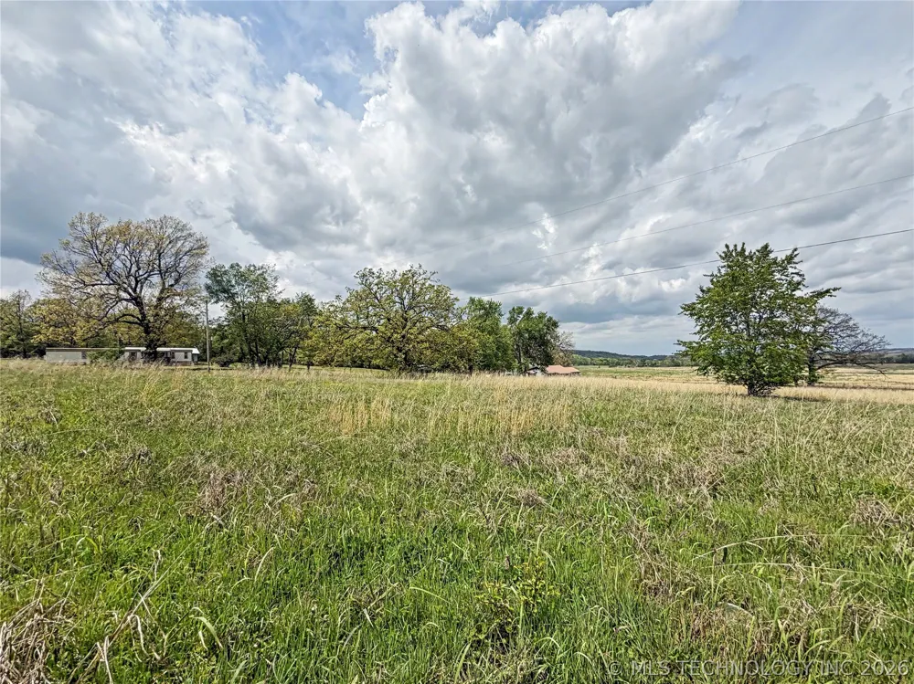 83048 S 4700 ROAD Stilwell, OK 74960