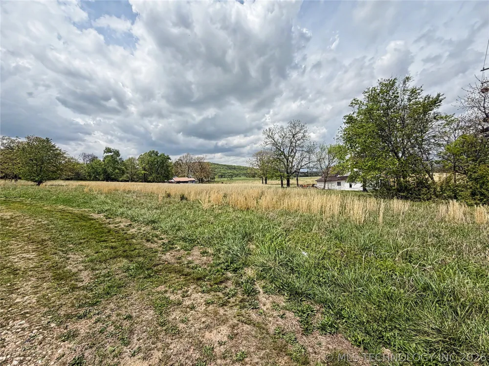 83048 S 4700 ROAD Stilwell, OK 74960