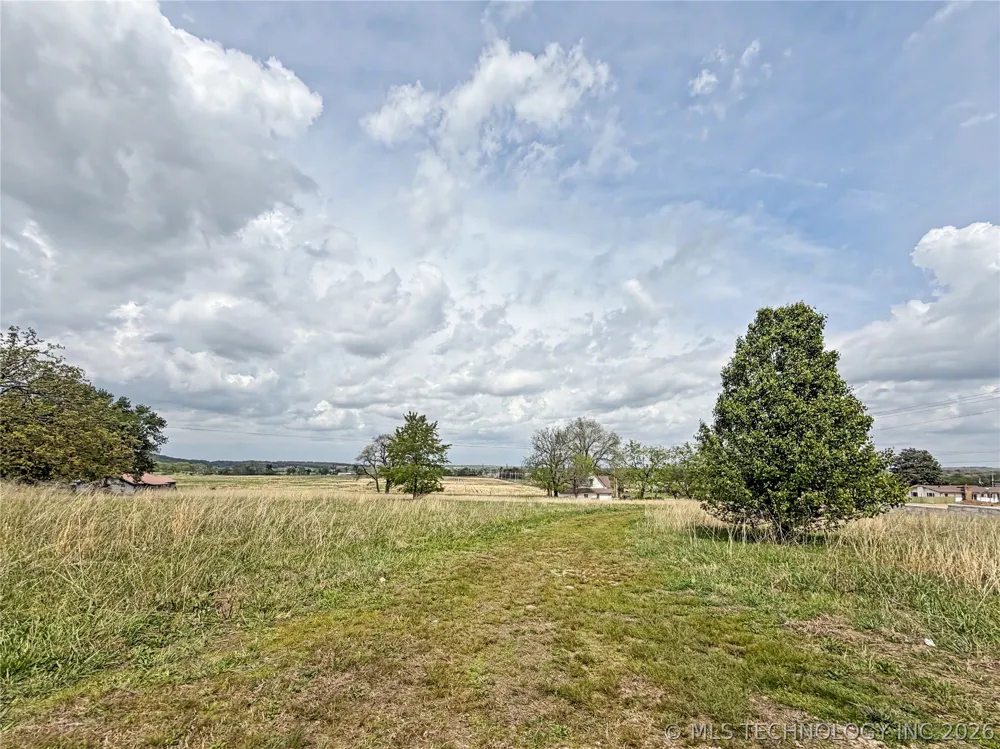 83048 S 4700 ROAD Stilwell, OK 74960
