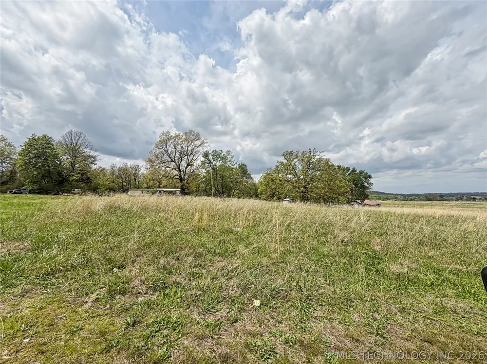83048 S 4700 ROAD Stilwell, OK 74960