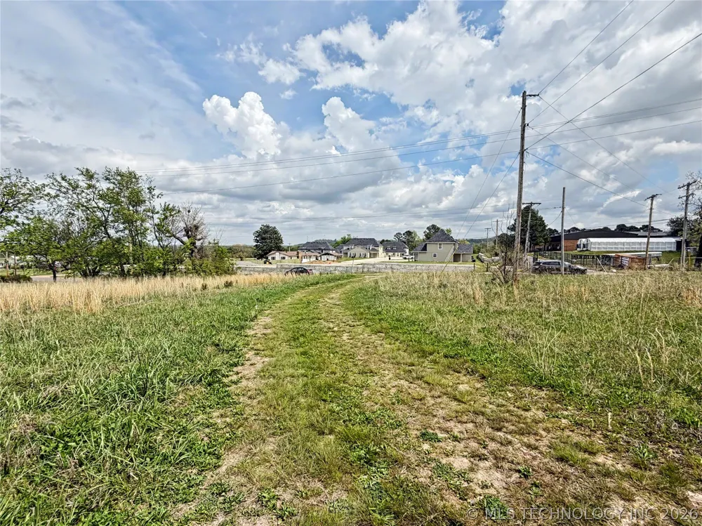83048 S 4700 ROAD Stilwell, OK 74960