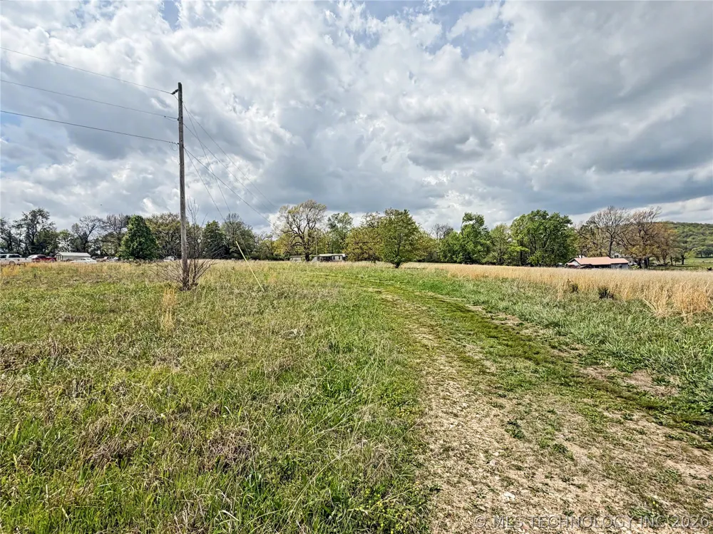 83048 S 4700 ROAD Stilwell, OK 74960