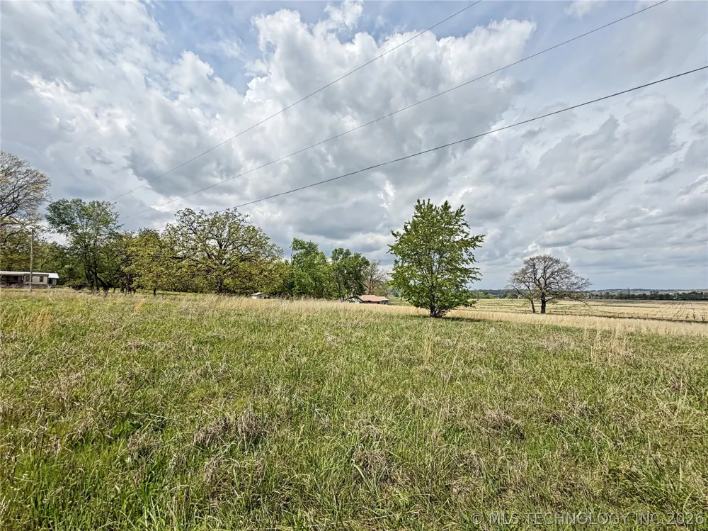 83048 S 4700 ROAD Stilwell, OK 74960