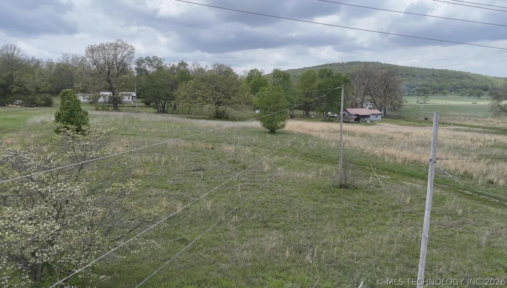 83048 S 4700 ROAD Stilwell, OK 74960