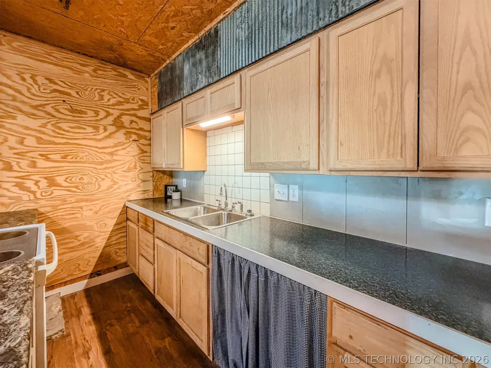 28917 Ranch Lane Park Hill, OK 74451