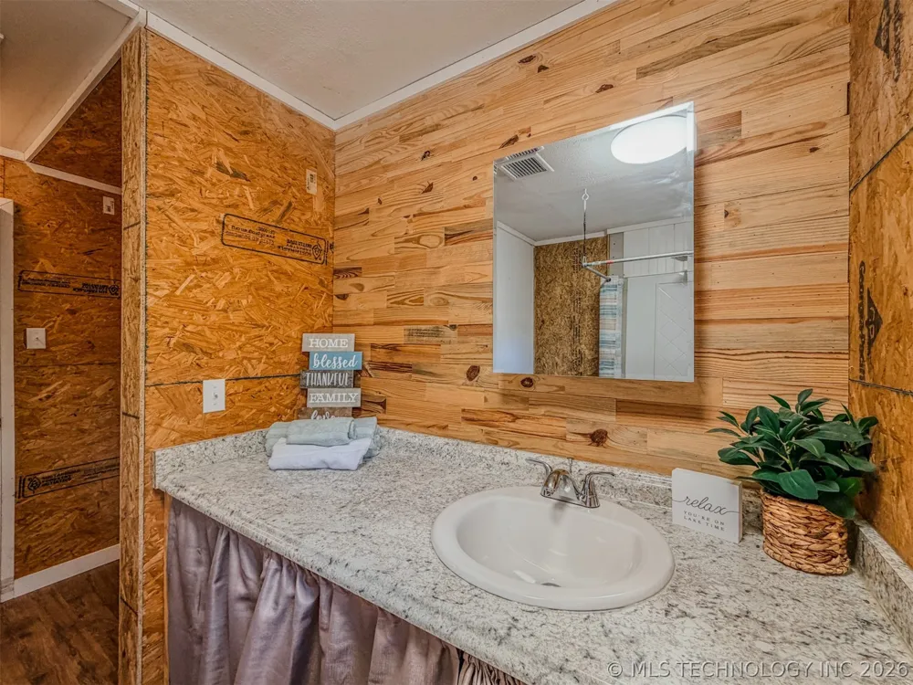 28917 Ranch Lane Park Hill, OK 74451