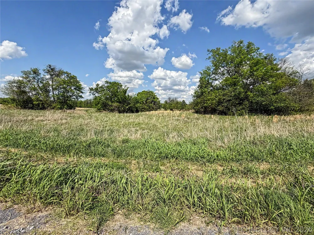 414 S Thunder Road Fort Gibson, OK 74434