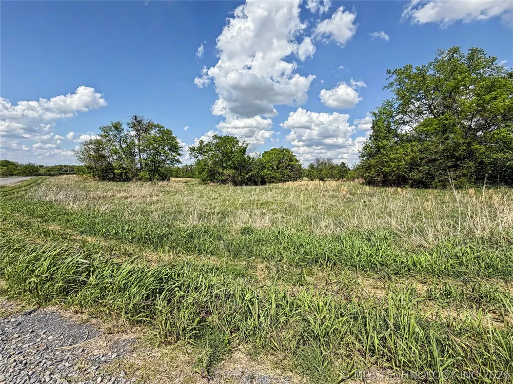 414 S Thunder Road Fort Gibson, OK 74434