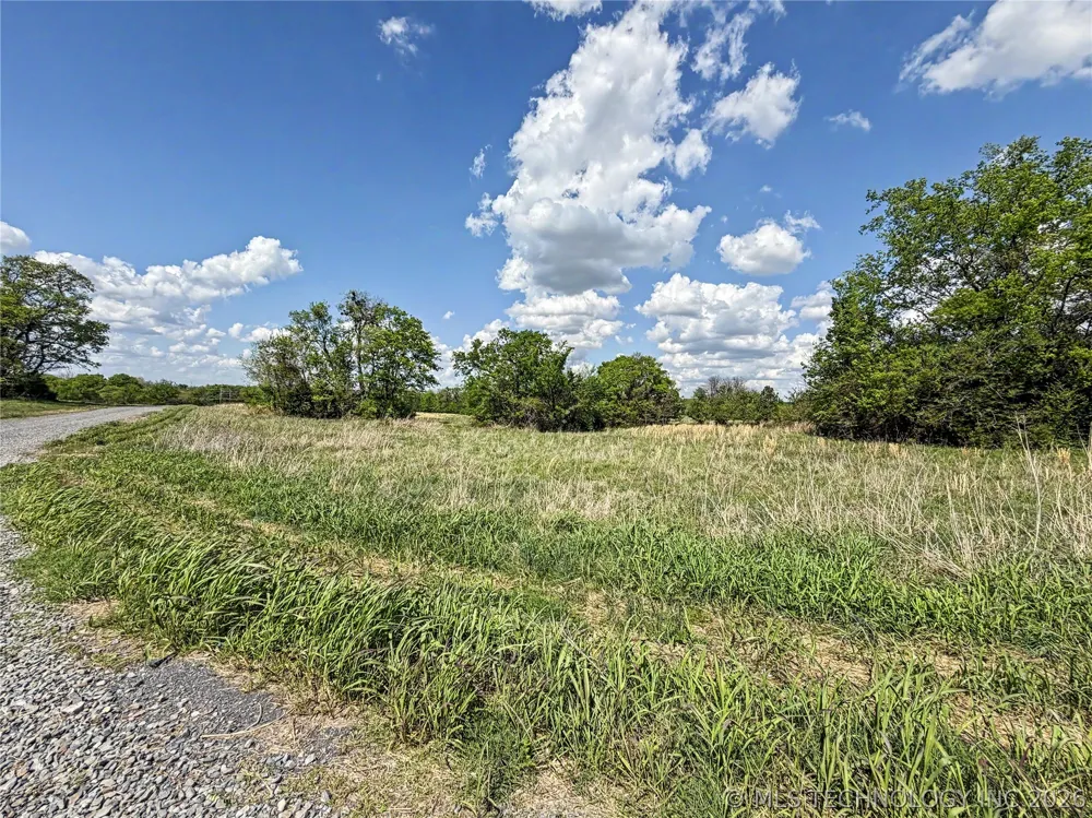 414 S Thunder Road Fort Gibson, OK 74434