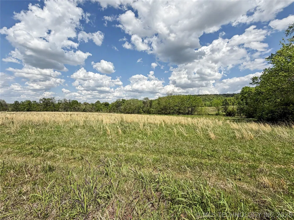 414 S Thunder Road Fort Gibson, OK 74434