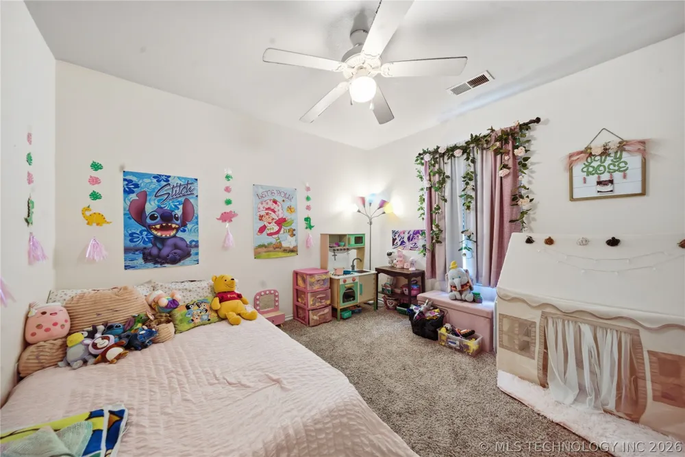 1117 S Marina Drive Oologah, OK 74053