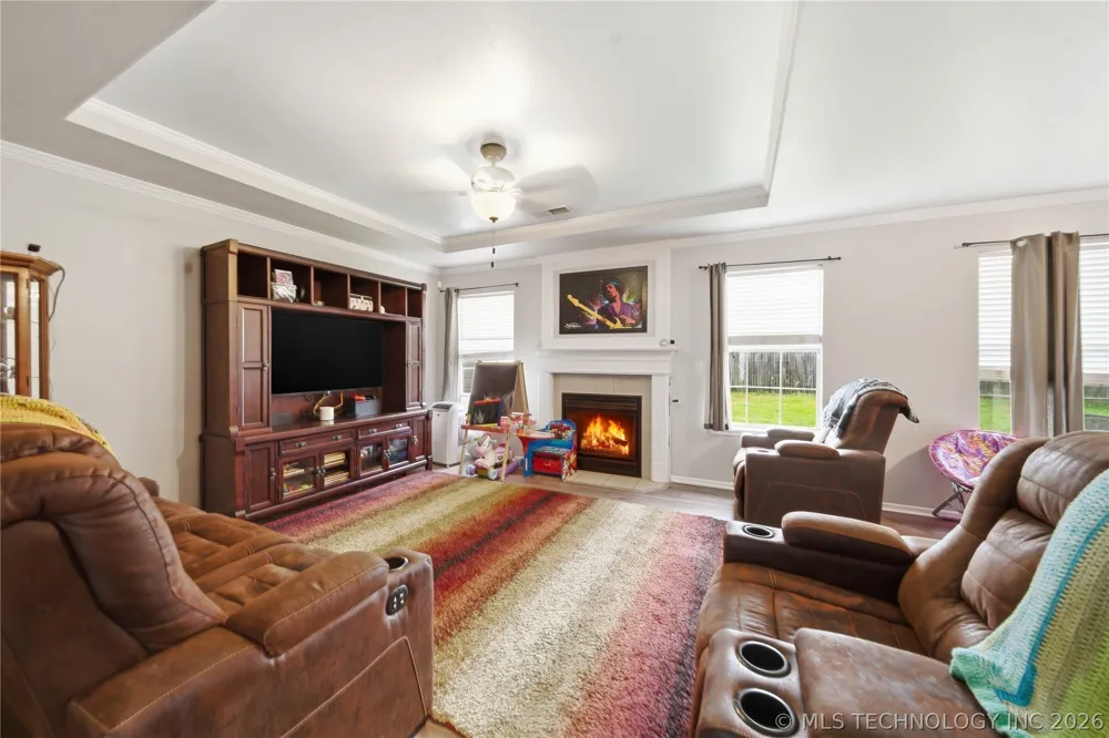 1117 S Marina Drive Oologah, OK 74053