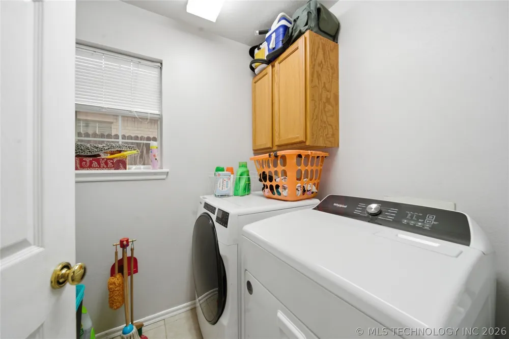 1117 S Marina Drive Oologah, OK 74053