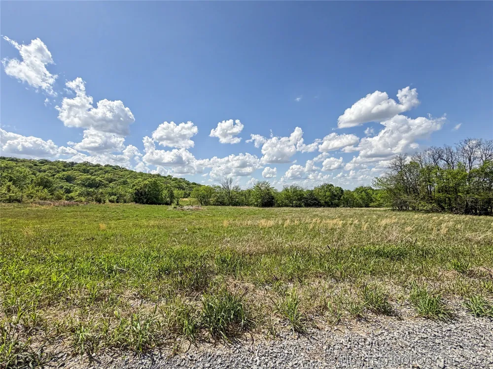 420 S Thunder Road Fort Gibson, OK 74434