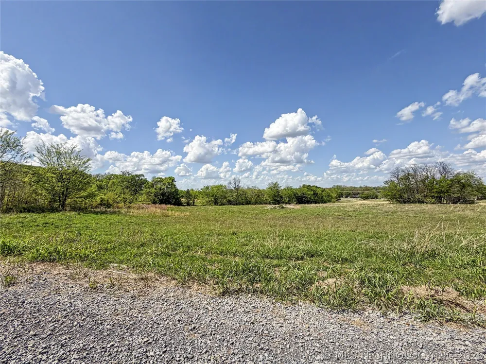 420 S Thunder Road Fort Gibson, OK 74434
