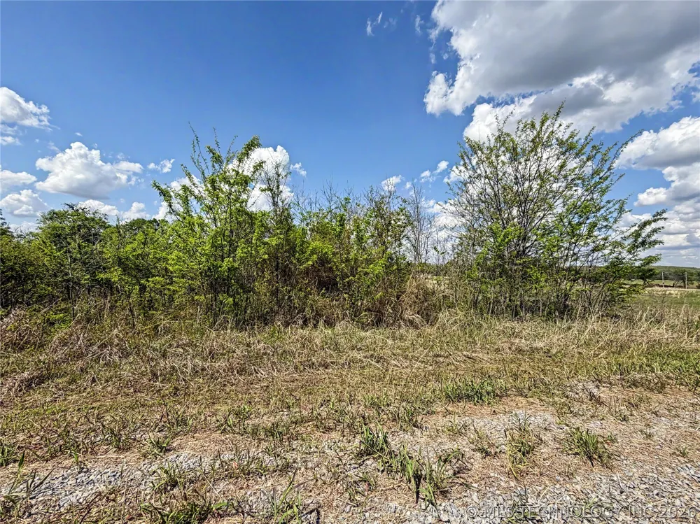 420 S Thunder Road Fort Gibson, OK 74434