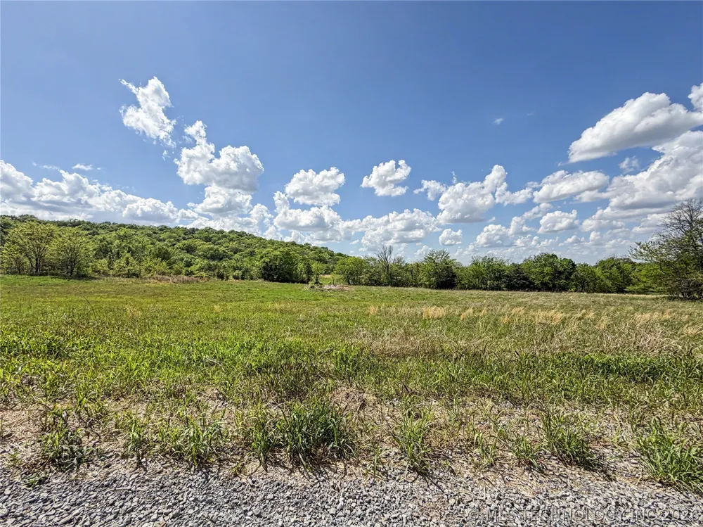 420 S Thunder Road Fort Gibson, OK 74434