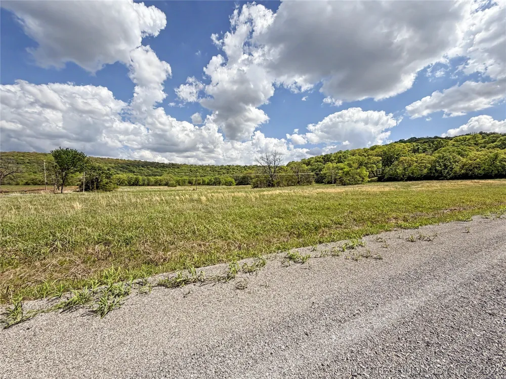 433 S Thunder Road Fort Gibson, OK 74434