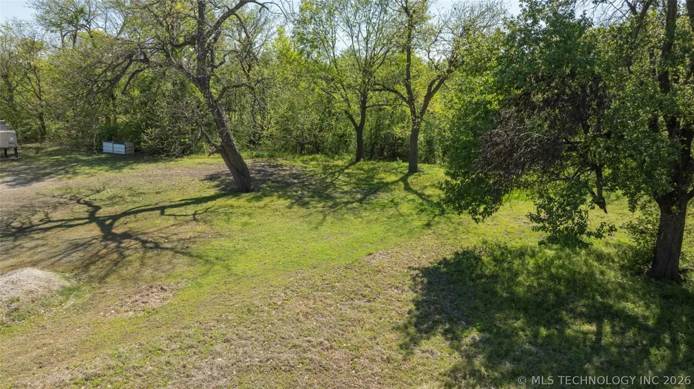 709 E 4th Street Skiatook, OK 74070