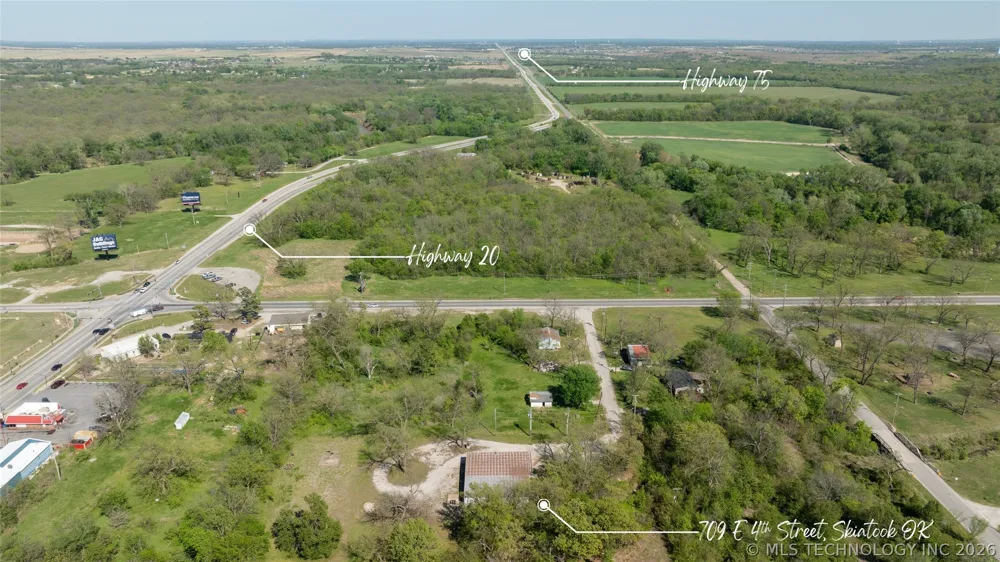 709 E 4th Street Skiatook, OK 74070