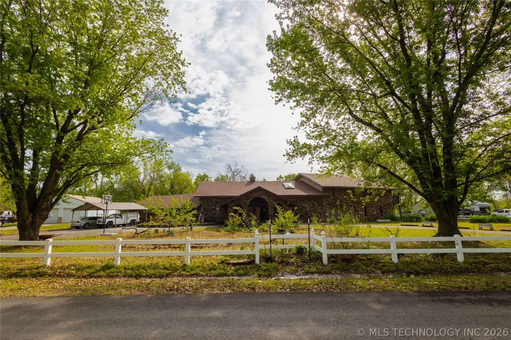 509 Eastgate Boulevard Miami, OK 74354