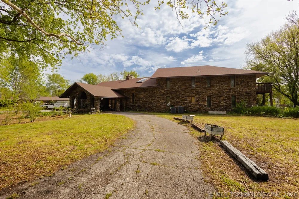 509 Eastgate Boulevard Miami, OK 74354