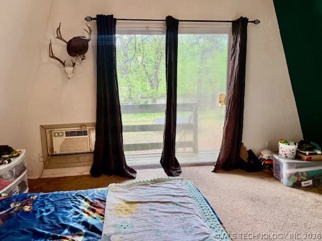 1034 Lakeside Fort Towson, OK 74735