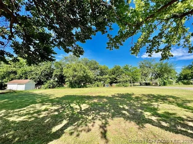 230 Birch Lone Grove, OK 73443