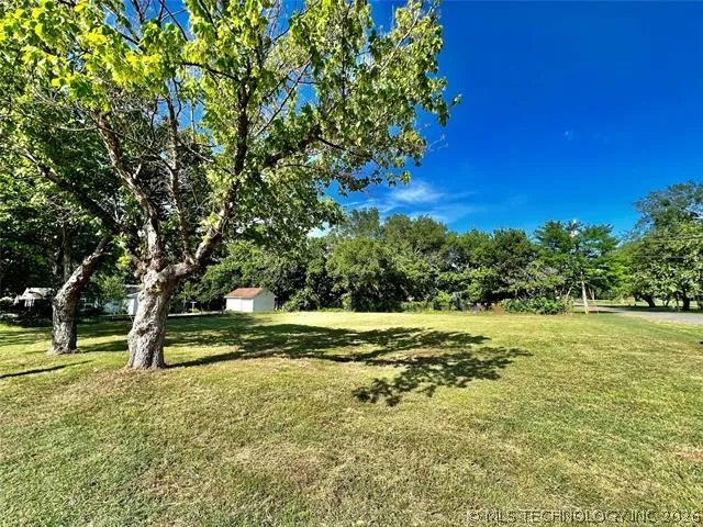 230 Birch Lone Grove, OK 73443
